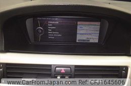 bmw 3-series 2011 CFJ1645606
