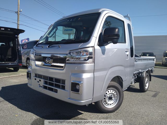 daihatsu hijet-truck 2024 CARSENSOR_JP_AU5877021594 image 1