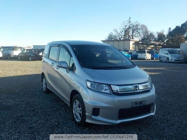 honda freed-spike 2016 -HONDA--Freed Spike DBA-GB4--GB4-1607059---HONDA--Freed Spike DBA-GB4--GB4-1607059- image 1