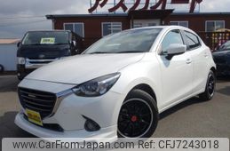 car_8069d0e4-b9ce-4a9e-a103-