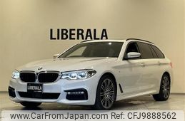 bmw 5-series 2018 -BMW--BMW 5 Series DBA-JL20--WBAJL32010G635792---BMW--BMW 5 Series DBA-JL20--WBAJL32010G635792-