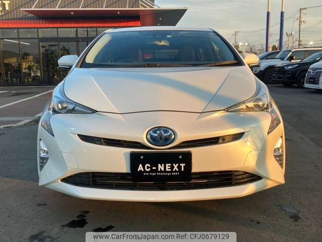 toyota prius 2018 -TOYOTA--Prius DAA-ZVW55--ZVW55-8057466---TOYOTA--Prius DAA-ZVW55--ZVW55-8057466- image 2