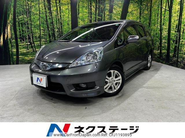 honda fit-shuttle-hybrid 2011 quick_quick_GP2_GP2-3001151 image 1