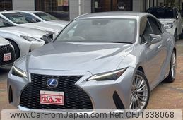 lexus is 2020 CFJ1838068