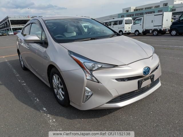 toyota prius 2016 quick_quick_DAA-ZVW51_ZVW51-8008616 image 2