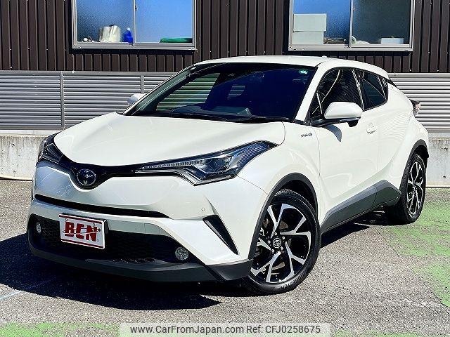 toyota c-hr 2017 -TOYOTA--C-HR DAA-ZYX10--ZYX10-2051819---TOYOTA--C-HR DAA-ZYX10--ZYX10-2051819- image 1