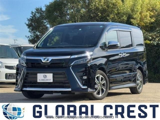 toyota voxy 2018 -TOYOTA--Voxy DBA-ZRR80W--ZRR80-0396869---TOYOTA--Voxy DBA-ZRR80W--ZRR80-0396869- image 1