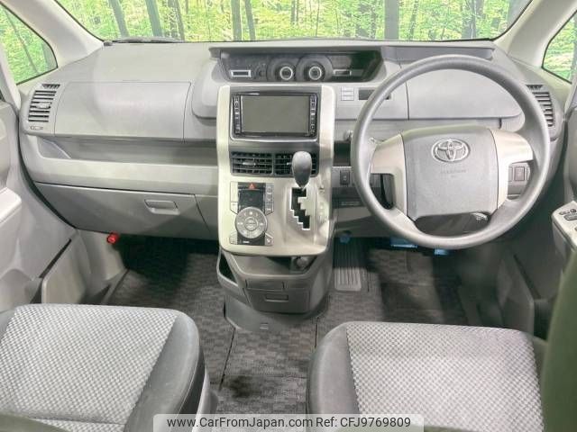 toyota noah 2007 -TOYOTA--Noah DBA-ZRR70W--ZRR70-0025074---TOYOTA--Noah DBA-ZRR70W--ZRR70-0025074- image 2