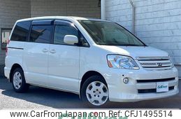 toyota noah 2004 CFJ1495514
