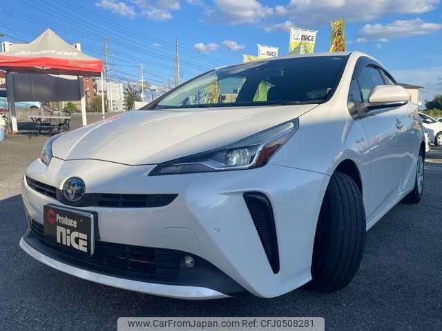 toyota prius 2019 quick_quick_DAA-ZVW51_ZVW51-6089837 image 2