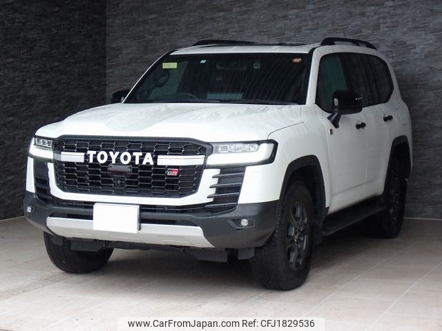 toyota land-cruiser 2023 CFJ1829536 image 1