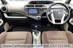 toyota aqua 2013 504928-929984