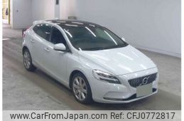 volvo v40 2020 -VOLVO 【鹿児島 331ﾛ3215】--Volvo V40 DBA-MB4154T--YV1MV2920K2597098---VOLVO 【鹿児島 331ﾛ3215】--Volvo V40 DBA-MB4154T--YV1MV2920K2597098-