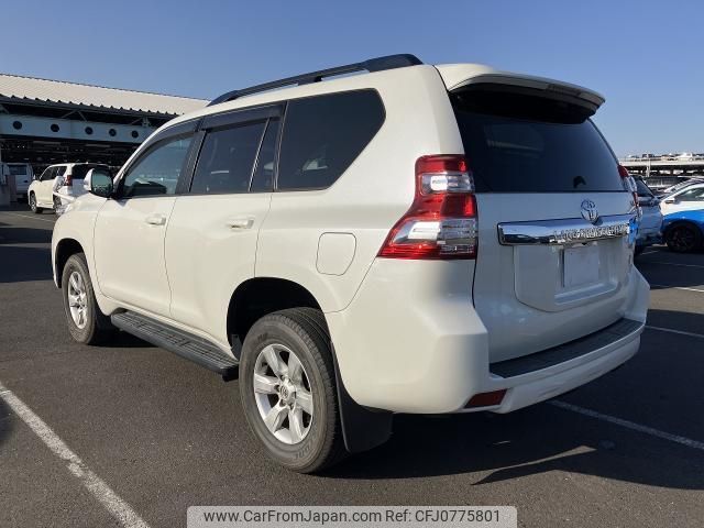 toyota land-cruiser-prado 2015 quick_quick_CBA-TRJ150W_TRJ150-0056777 image 2