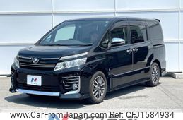 toyota voxy 2015 CFJ1584934