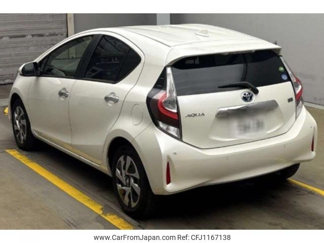 toyota aqua 2021 quick_quick_6AA-NHP10_2709037 image 2