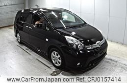 toyota isis 2013 -TOYOTA--Isis ZGM10W-0057047---TOYOTA--Isis ZGM10W-0057047-