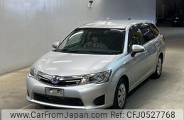 toyota corolla-fielder 2015 -TOYOTA--Corolla Fielder NKE165G-7102447---TOYOTA--Corolla Fielder NKE165G-7102447-