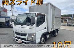 mitsubishi-fuso canter 2012 CFJ1746250