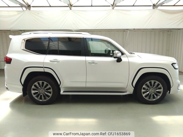 toyota land-cruiser 2023 CFJ1653869 image 2