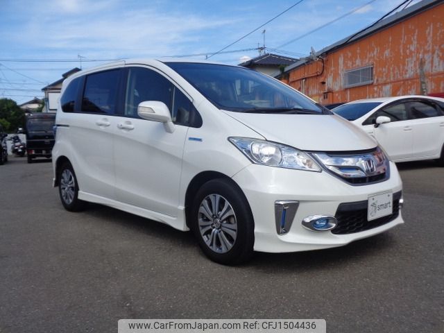 honda freed 2013 CFJ1504436 image 2