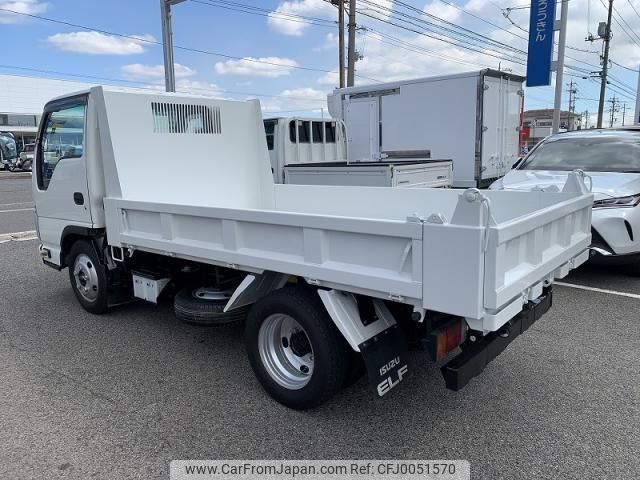 isuzu elf-truck 2017 CFJ0051570 image 2