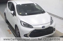 toyota aqua 2022 CFJ1615336