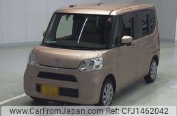 daihatsu tanto 2017 CFJ1462042