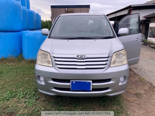 toyota noah 2004 -TOYOTA--Noah TA-AZR60G--AZR60-0265833---TOYOTA--Noah TA-AZR60G--AZR60-0265833- image 1