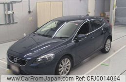 volvo v40 2015 -VOLVO--Volvo V40 MB4164T-YV1MV485BF2251972---VOLVO--Volvo V40 MB4164T-YV1MV485BF2251972-