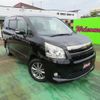 toyota noah 2009 -TOYOTA--Noah ZRR75W--0047324---TOYOTA--Noah ZRR75W--0047324- image 13