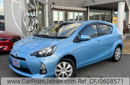 toyota aqua 2014 quick_quick_DAA-NHP10_NHP10-2343323