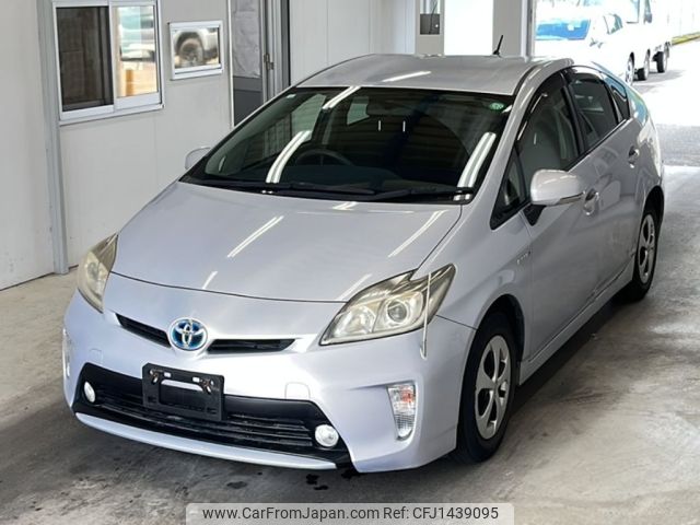 toyota prius 2012 CFJ1439095 image 1