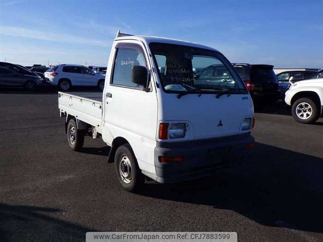 mitsubishi-minicab-truck-1996-1160-car_8112e584-df05-485c-9844-aa513328961e