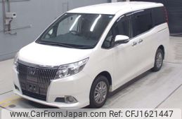 toyota esquire 2015 CFJ1621447