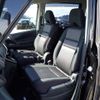 nissan serena 2017 CFJ1738870 image 15