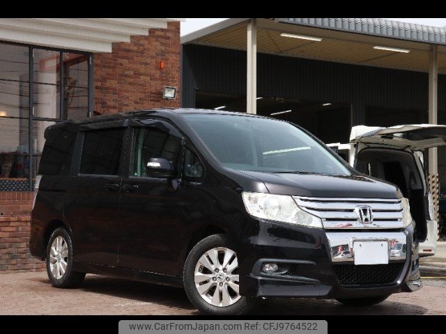 honda stepwagon 2010 -HONDA--Stepwgn RK5--1021504---HONDA--Stepwgn RK5--1021504- image 1