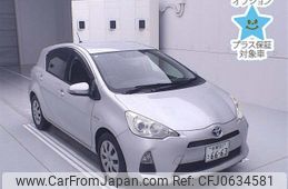 toyota aqua 2013 -TOYOTA--AQUA NHP10-2216484---TOYOTA--AQUA NHP10-2216484-