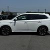 mitsubishi outlander-phev 2015 158 image 3