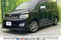 toyota voxy 2012 CFJ1575125