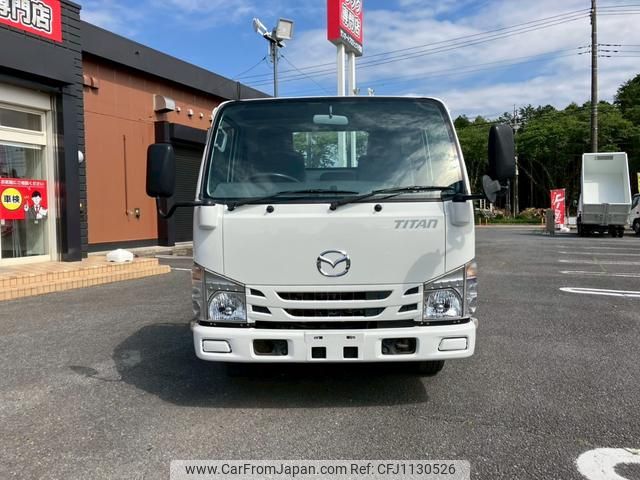 mazda titan 2016 GOO_NET_EXCHANGE_0401987A30250508W001 image 2