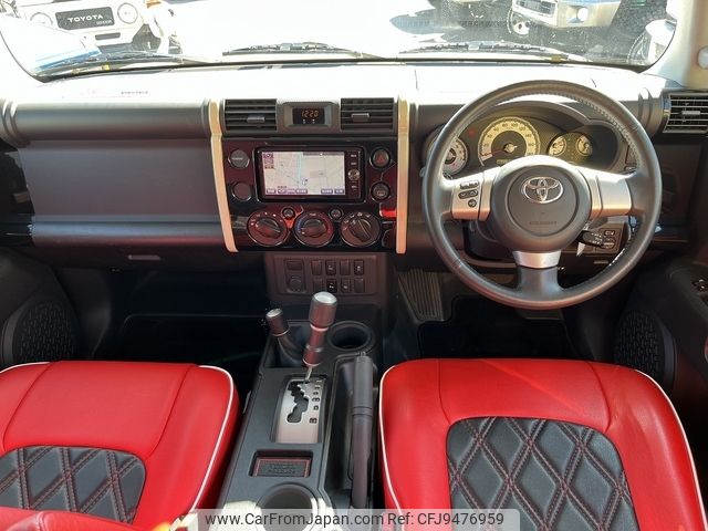 toyota fj-cruiser 2018 CFJ9476959 image 2