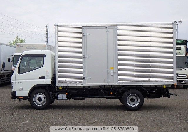 mitsubishi-fuso canter 2022 REALMOTOR_N9023040125F-90 image 2