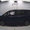 toyota voxy 2017 -TOYOTA--Voxy DBA-ZRR80W--ZRR80W-0376543---TOYOTA--Voxy DBA-ZRR80W--ZRR80W-0376543- image 9