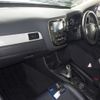 mitsubishi outlander-phev 2013 quick_quick_DLA-GG2W_GG2W-0004489 image 3