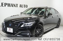 toyota crown 2018 CFJ1855738