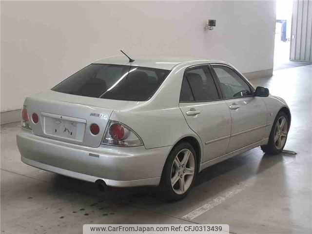 toyota altezza 2001 TE956 image 1