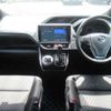 toyota voxy 2018 CFJ1553671 image 7