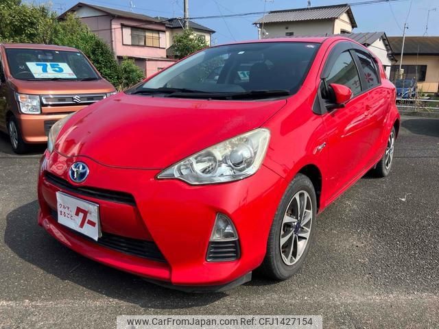 toyota aqua 2014 CFJ1427154 image 1