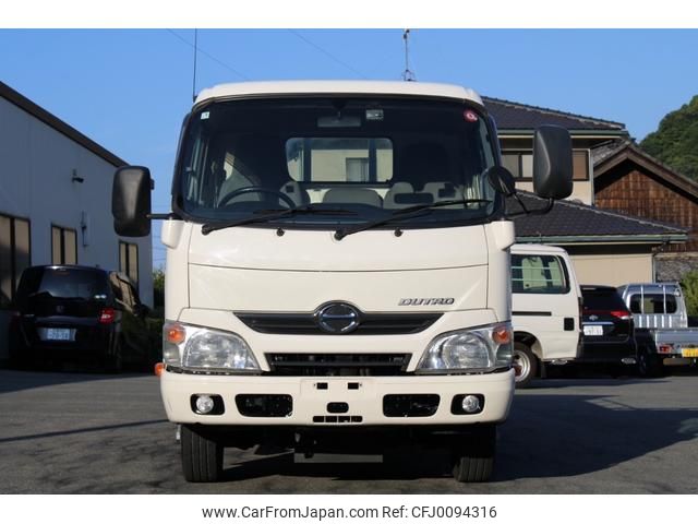 hino dutro 2016 GOO_NET_EXCHANGE_0230013A30240808W001 image 2